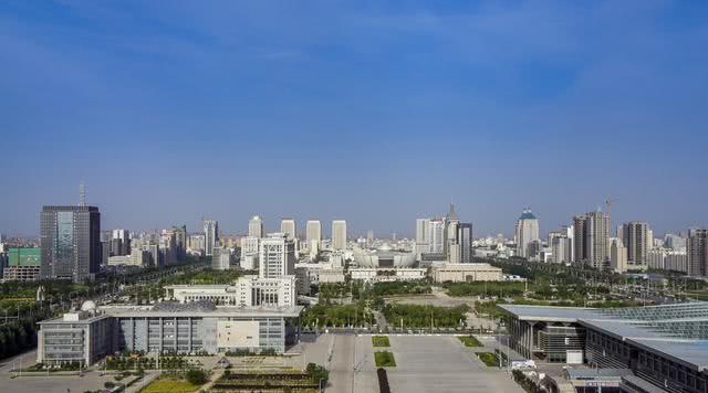 宁夏，嘉宾云集，观众热情如火